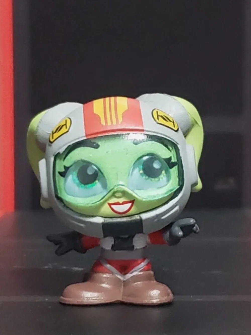 RARE Star Wars Series 4 Galaxy Peeks Hera Syndulla Disney Doorables